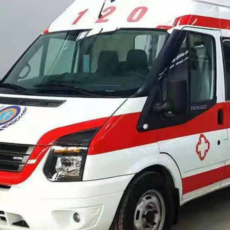 宜章非急救护送病人转院租赁救护车的优缺点对比